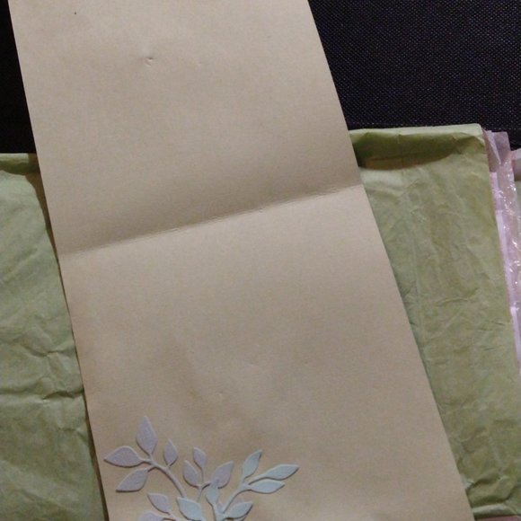 Bleu/Pink Flowers w Brass Vines Jewelled Sentiments - Picture 3 of 3